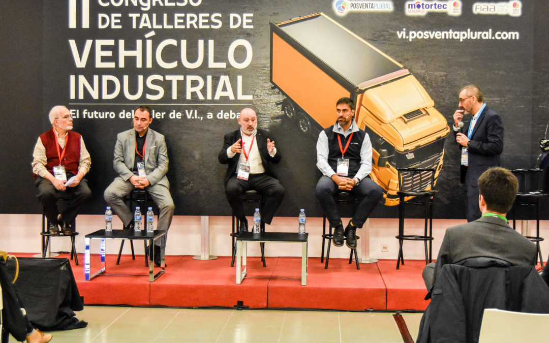 Mesa de Debate: “Los talleres de vehículo industrial que están adheridos a una red son más eficientes y rentables”. Con José Moreno (Top Truck), Vicente Verdeguer (ADR Service), Francisco Albarrán (Alltrucks) y Guillermo de Llera (IF4)